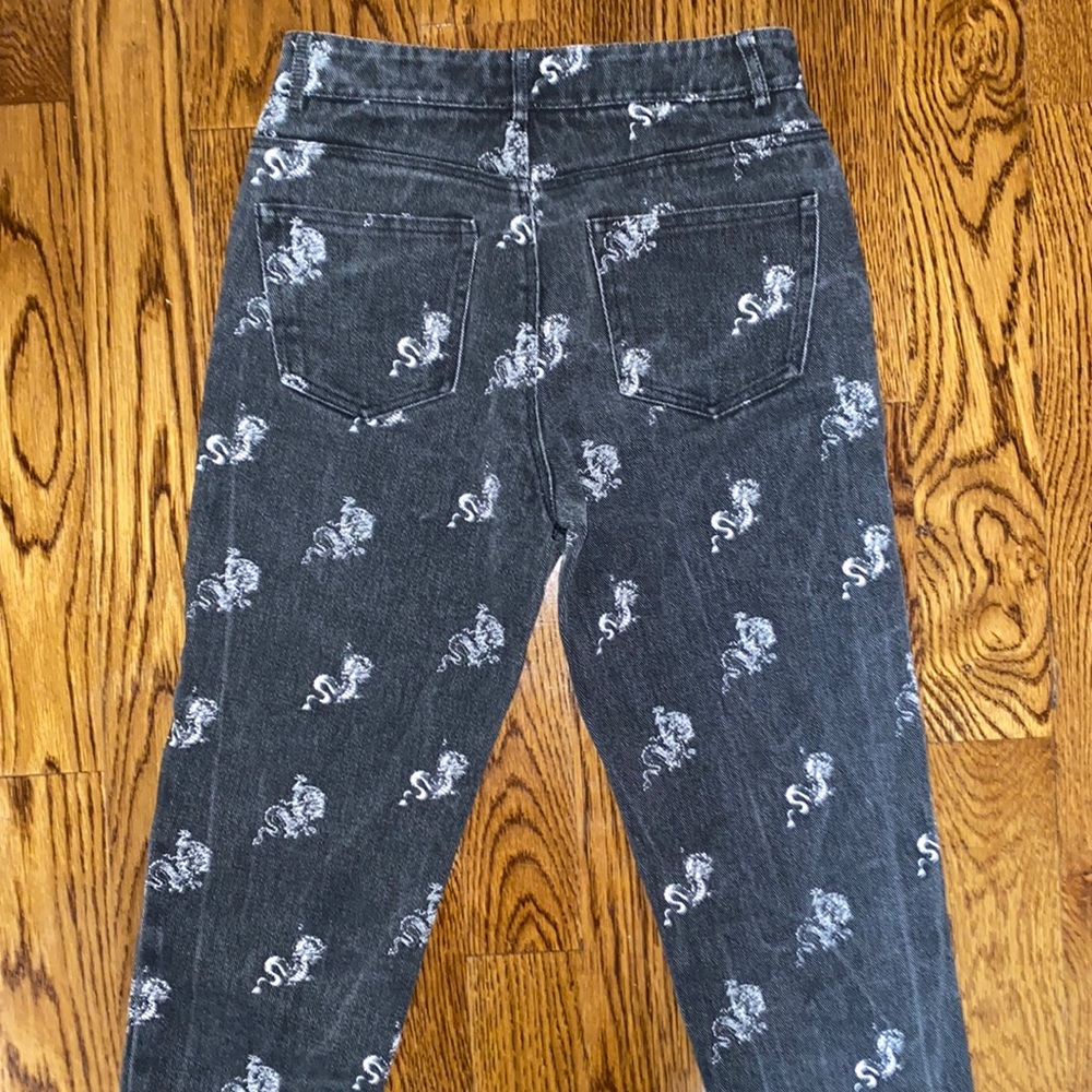 Jeans - Picture 3 of 4